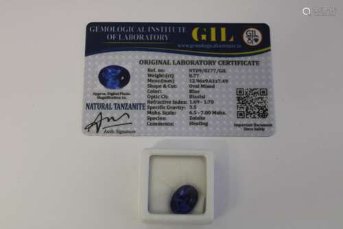 A Sapphire gemstone with certificate