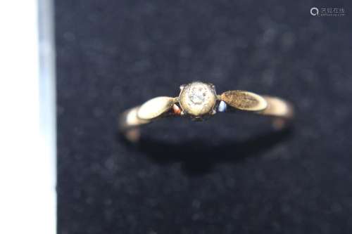 A 18ct gold diamond solitaire ring size O 1/2