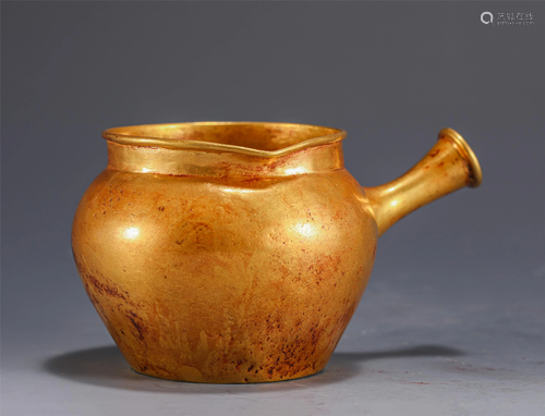 A CHINESE GOLD TEA WARE