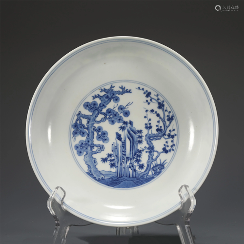 A CHINESE BLUE AND WHITE THREE FRIEND OF WINTER PLATE