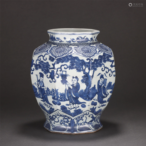 A CHINESE BLUE AND WHITE FIGURAL JAR