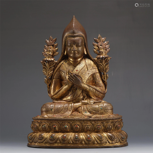 A TIBETAN HARD-STONES INLAID GILT BRONZE TSONG KHAPA