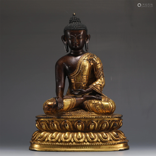 A TIBETAN GILT BRONZE SAKYAMUNI