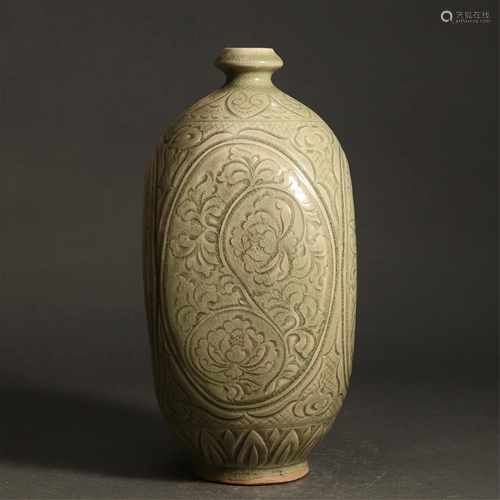 A CHINESE INCISED YAOZHOU TYPE FLORAL VASE