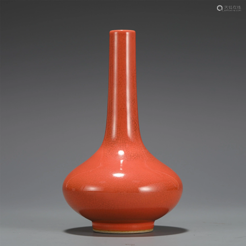 A CHINESE CORAL RED GLAZE PORCELAIN VASE