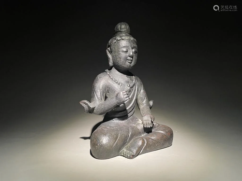 Antique Chinese Seating Buddha