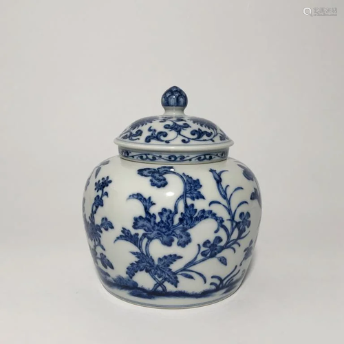 Chinese Blue and White Porcelain Lid Jar. Mark