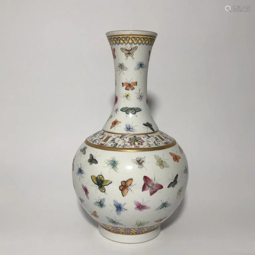 Chinese Famille Rose Porcelain Vase,Mark