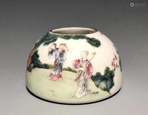 Chinese Famille Rose Porcelain Washer