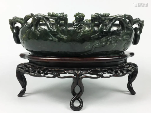 A FINE 'DRAGON' SPINACH JADE, QING PERIOD