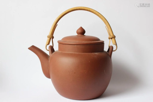 Chinese Yixing Zisha Teapot