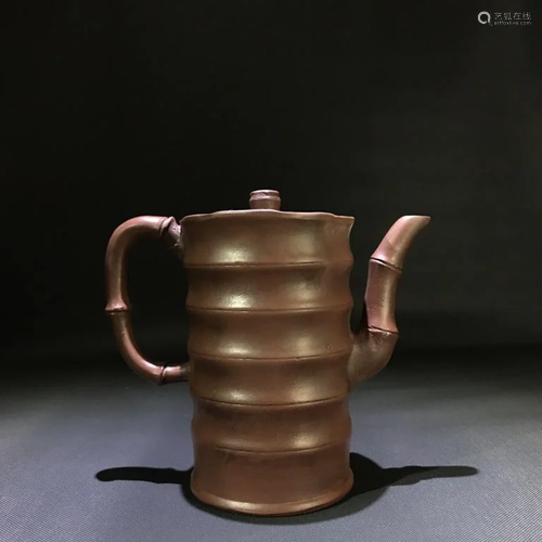 Chinese Zisha Teapot