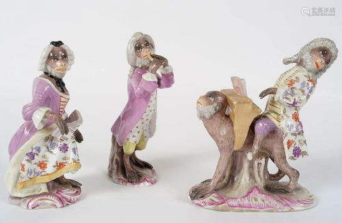 19TH-CENTURY GERMAN PORCELAIN MONKEY BAND