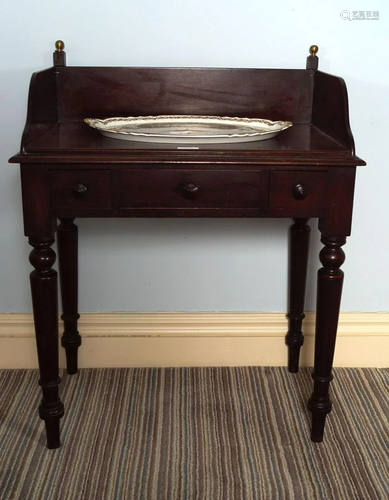 19TH-CENTURY MAHOGANY WASH STAND