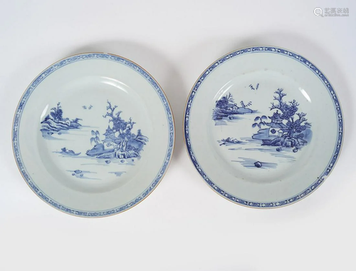 PR OF 18TH-CENTURY CHINESE BLUE AND WHITE PLATES