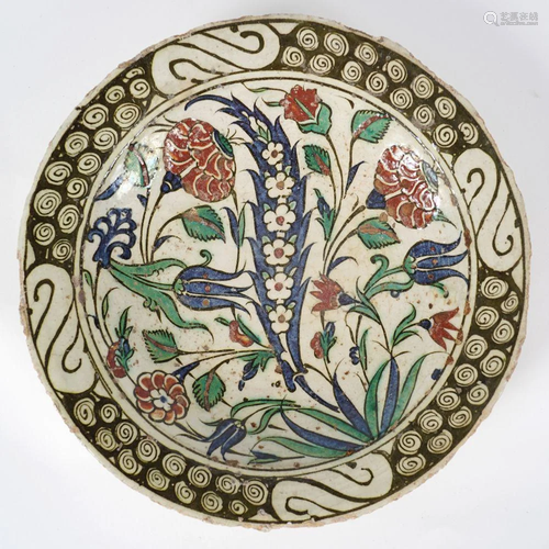 EARLY PERSIAN POLYCHROME CHARGER