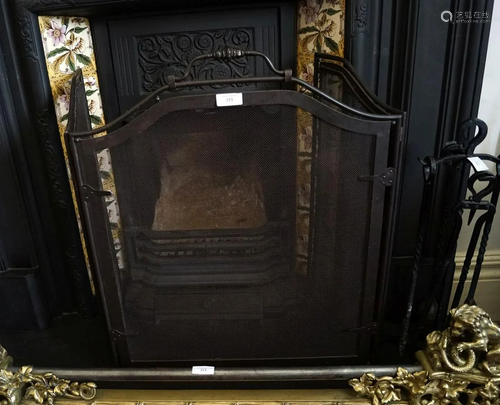 3-FOLD METAL FIRE SCREEN