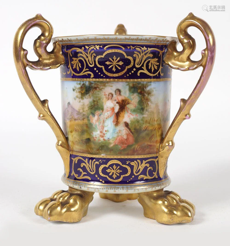 VIENNA PARCEL GILT VASE