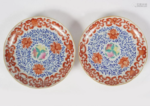 PAIR OF CHINESE 18TH-CENTURY POLYCHROME SAUCERS