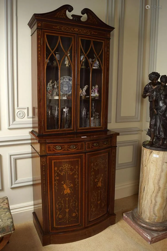 EDWARDIAN MAHOGANY AND MARQUETRY CABINET