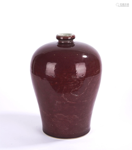A CHINESE RED GLAZE VASE MEIPING