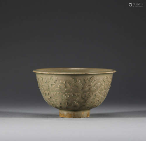 In Song Dynasty, Yaozhou Kiln flower bowl