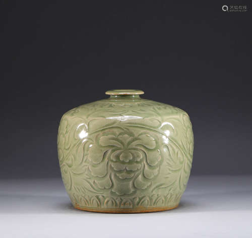 Song Dynasty, Yaozhou Kiln, flower pattern pot