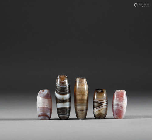 In the Tang Dynasty, a group of silk agates