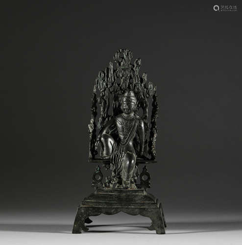 Bronze statue of Kuan Yin Buddha in Northern Wei Dynasty