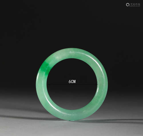 Jade bracelet in Qing Dynasty