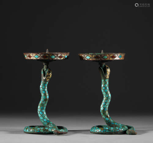 Han Dynasty. Bronze inlaid Turquoise snake lamp