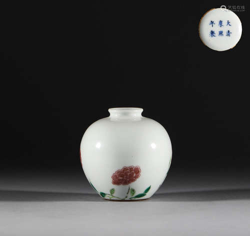 Qing Dynasty, blue and white glaze, red apple statue