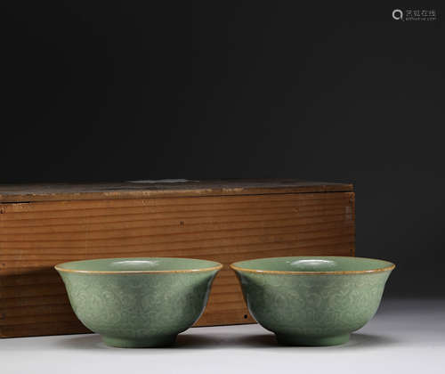 In the Song Dynasty, there was a pair of dragon bowl in Long...