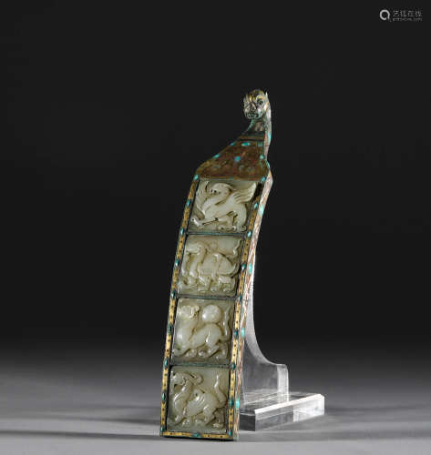 Han Dynasty, bronze inlaid with Hetian jade with hook