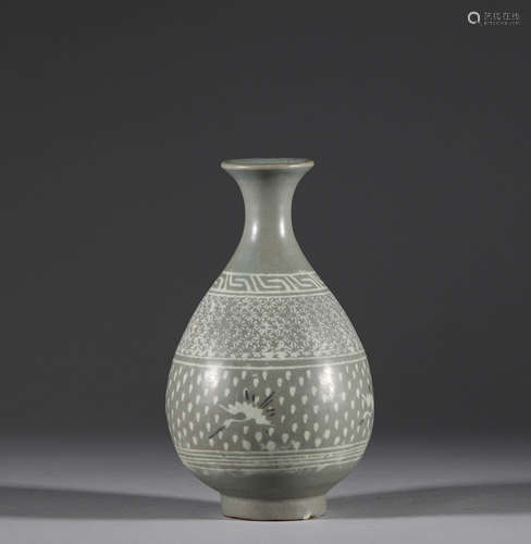 Song Dynasty, fresh porcelain jade pot, spring bottle