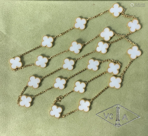 Van Cleef & Arpels Vintage Alhambra White Coral 18K