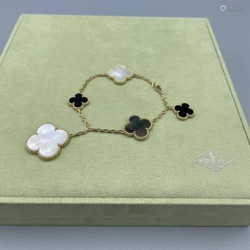 Van Cleef & Arpels Alhambra Onyx Pearl Bracelet