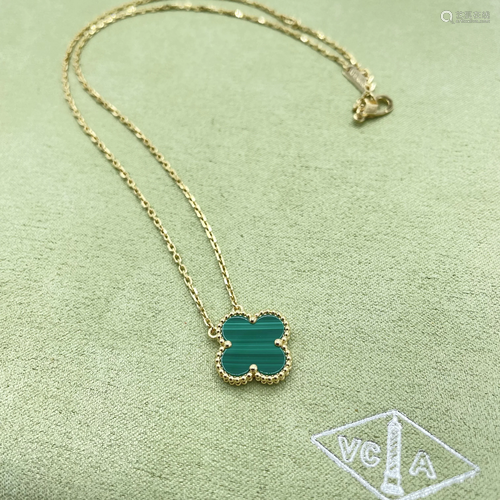 Van Cleef & Arpels Alhambra Malachite Pendant