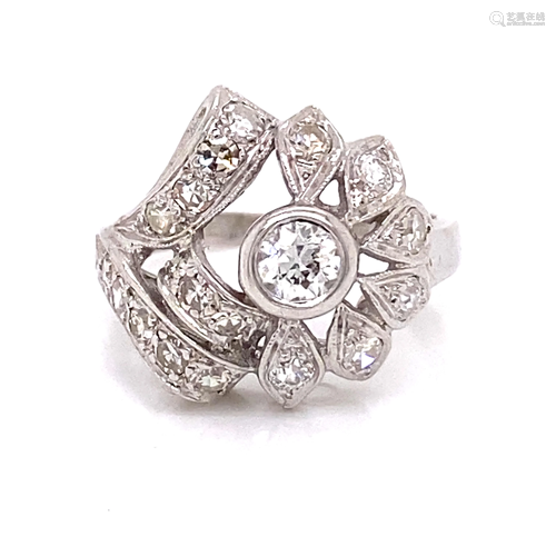 Retro 14k Diamond Leaf Motif Ring