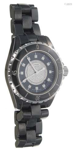 Chanel J12 black ceramic lady's bracelet watch, no. J.H. 89x...