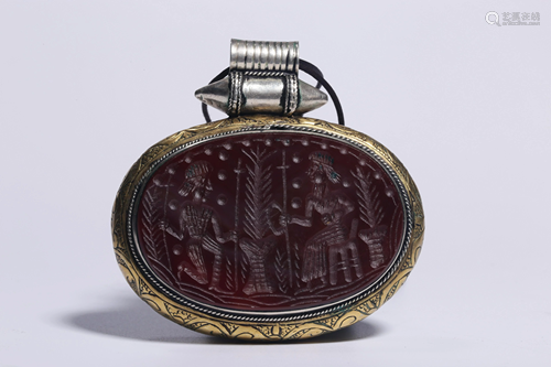 Gilt Silver Agate Inlaid 'Figure Story' Pendant