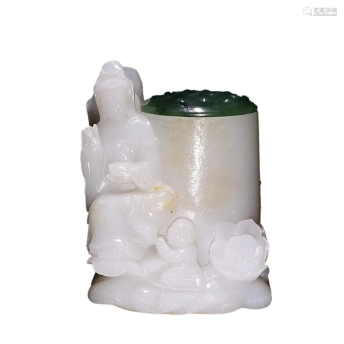 HETIAN JADE 'GUANYIN' ORNAMENT