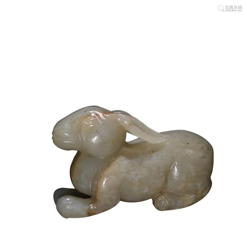 HETIAN JADE 'BEAST' ORNAMENT