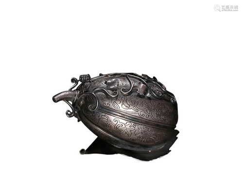 SILVER GOURD SHAPED SNUFF BOTTLE