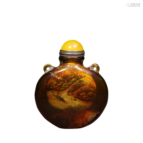 AMBER 'LANDSCAPE' SNUFF BOTTLE