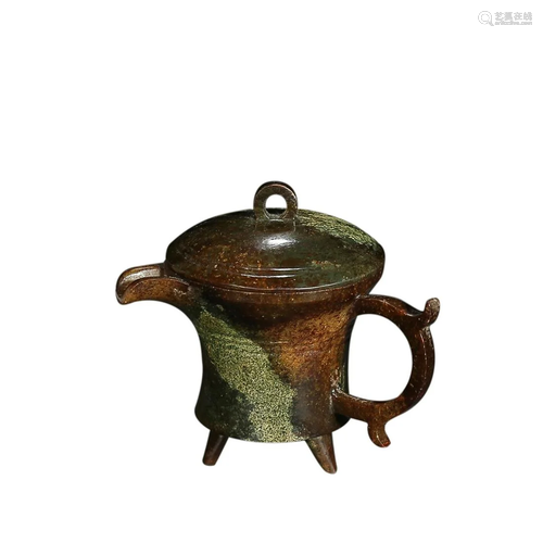 HETIAN JADE TRIPOD CUP WITH HANDLES