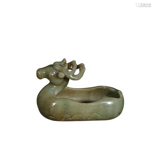 HETIAN JADE DEER SHAPED BRUSH WASHING BOWL