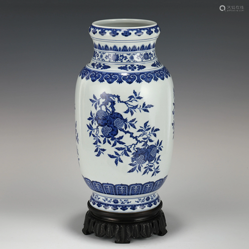 QIANLONG BLUE & WHITE POMEGRANATE PORCELAIN VASE ON