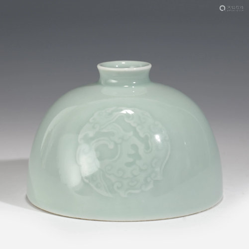 KANGXI DOUCAI PORCELAIN WATER POT