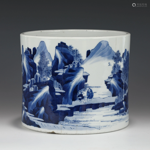 BLUE & WHITE MOUNTAIN LANDSCAPE PORCELAIN PEN HOLDER